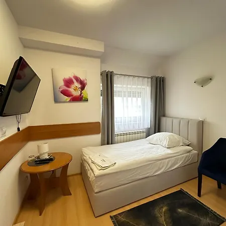 Motel Za Miedza Bralin