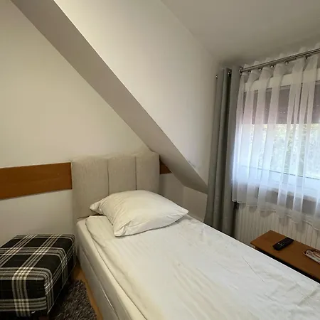 Motel Za Miedza