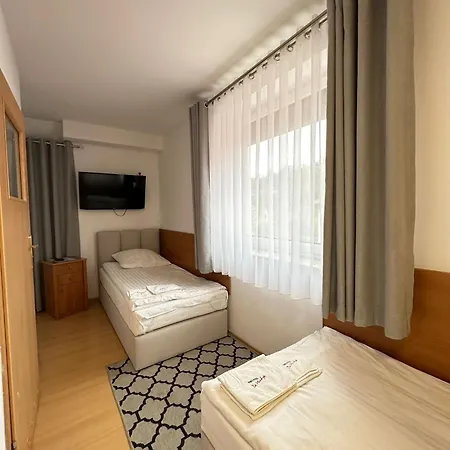 Motel Za Miedza 2*