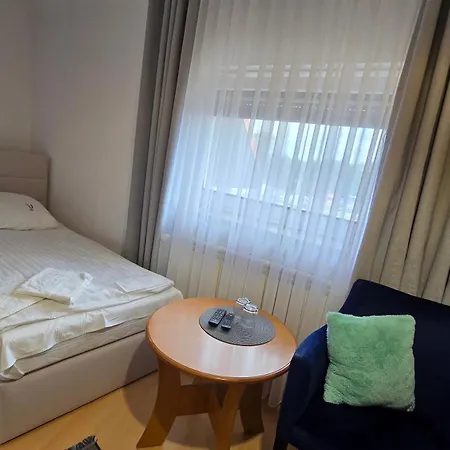 Motel Za Miedza