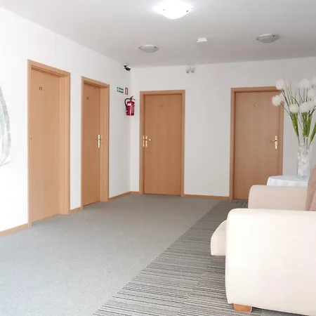 Motel Za Miedza