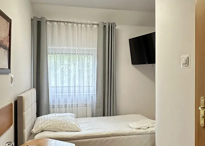 Motel Za Miedza Bralin